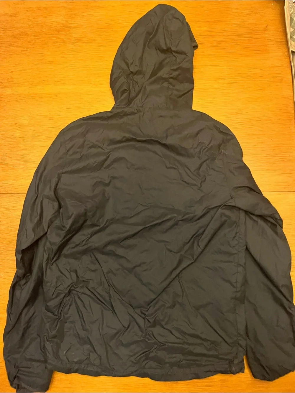 Champion Packable Black Hooded Windbreaker Jacket - Picture 3 of 5